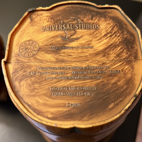 Universal Studios Tiki Glasses - Picture 4 of 5